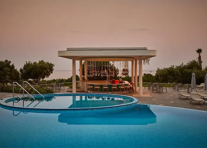 Akra Sorgun Tui Blue Sensatori 5* Side